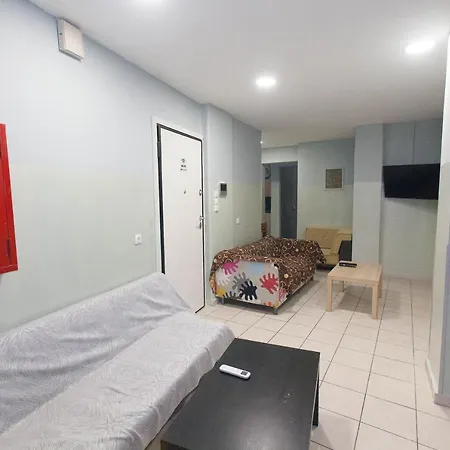 Apartament City Themis 5 *